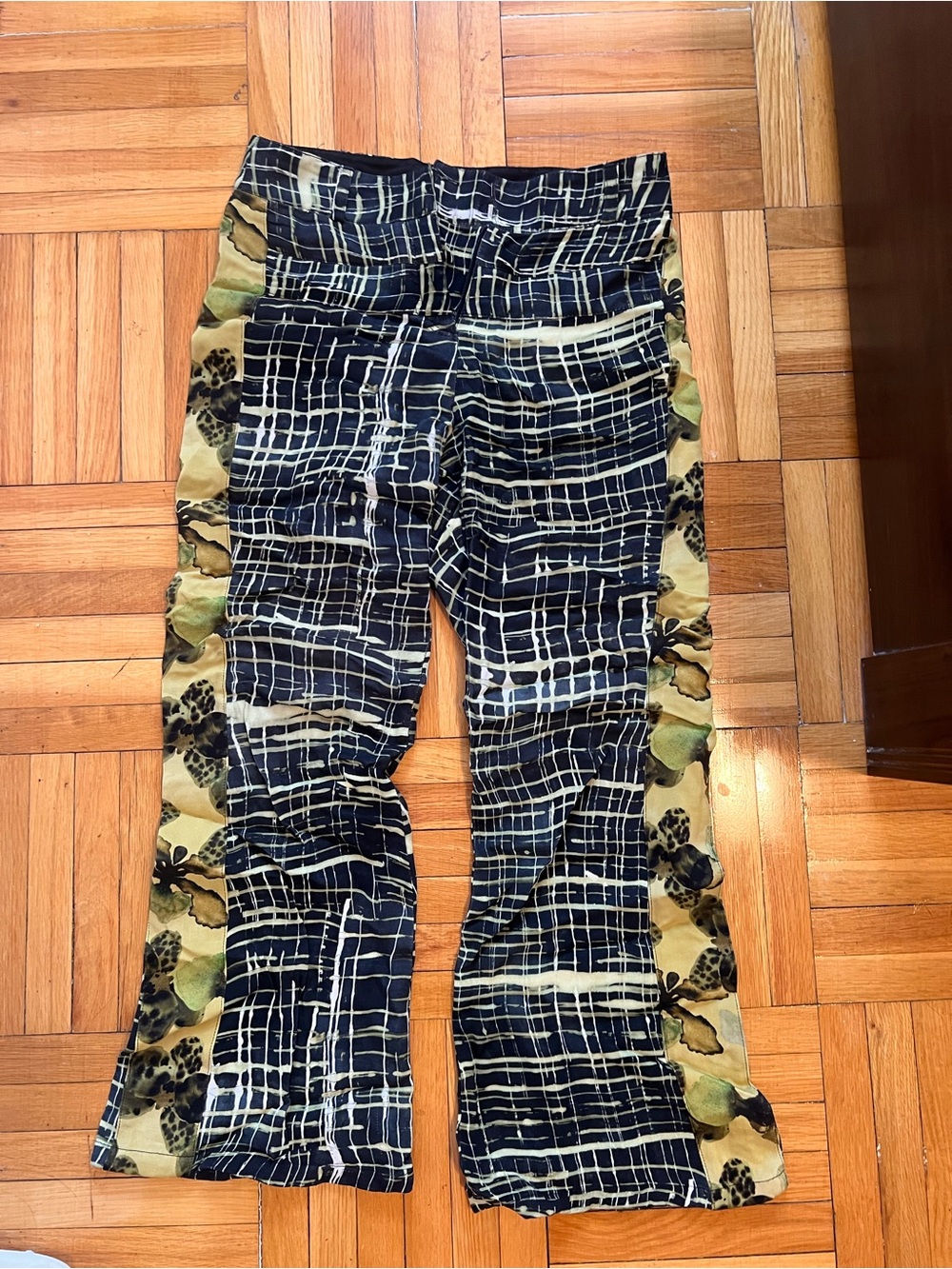 Summer cropped Wide-Leg Bottoms in Black and Olive